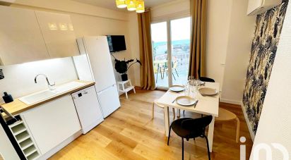 Appartement 2 pièces de 54 m² à Cannes (06150)