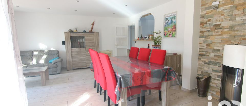 Maison 5 pièces de 105 m² à Garéoult (83136)