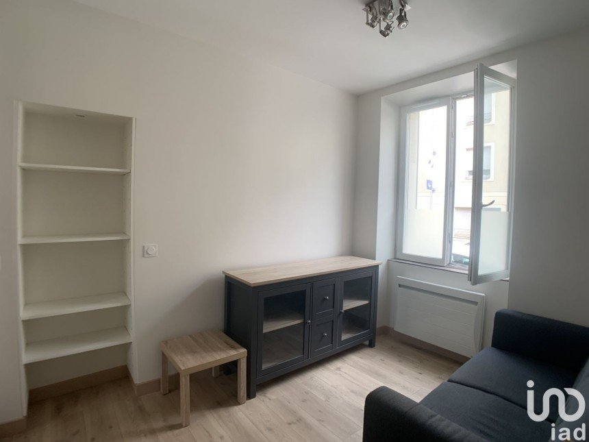 Appartement 2 pièces de 30 m² à Nanterre (92000)