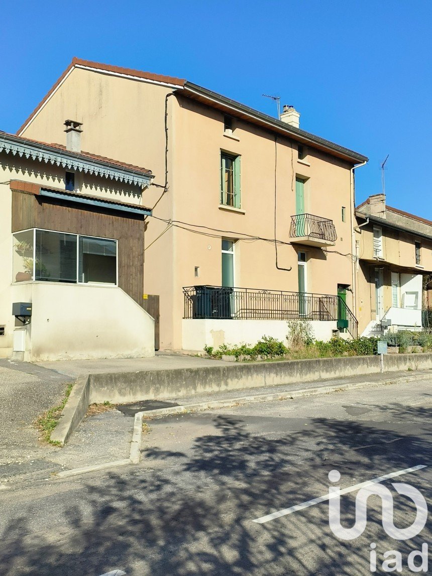 House 9 rooms of 260 m² in La Grand-Croix (42320)