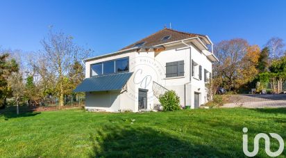 Maison 4 pièces de 92 m² à Breuil-Bois-Robert (78930)