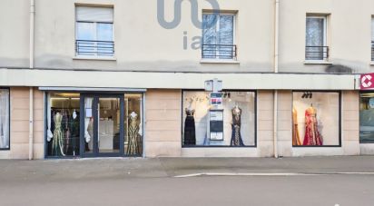 Retail property of 136 m² in Aulnay-sous-Bois (93600)