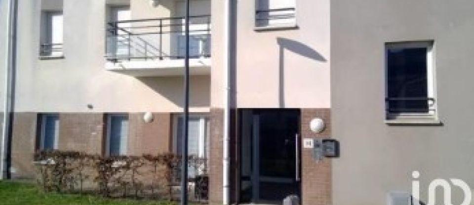 Apartment 3 rooms of 62 m² in Douai (59500)