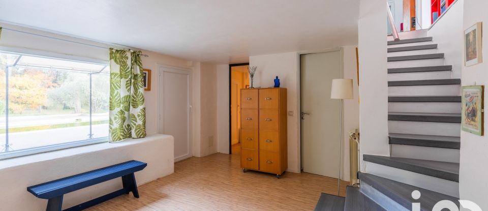 Maison 6 pièces de 240 m² à Aix-en-Provence (13540)