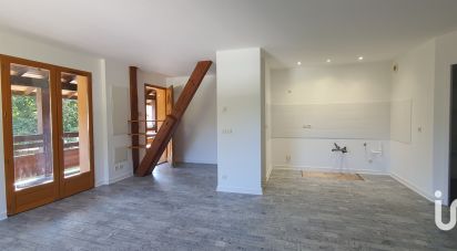 Duplex 4 pièces de 81 m² à Saint-Geoire-en-Valdaine (38620)