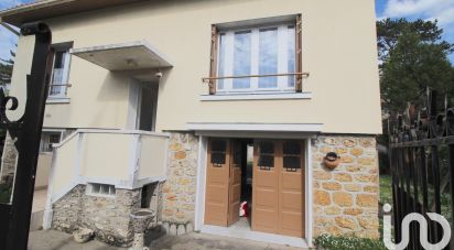 Traditional house 6 rooms of 120 m² in Draveil (91210)