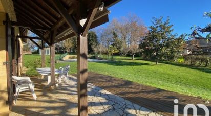 Maison de campagne 5 pièces de 145 m² à Alles-sur-Dordogne (24480)