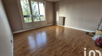 Apartment 3 rooms of 57 m² in Livry-Gargan (93190)