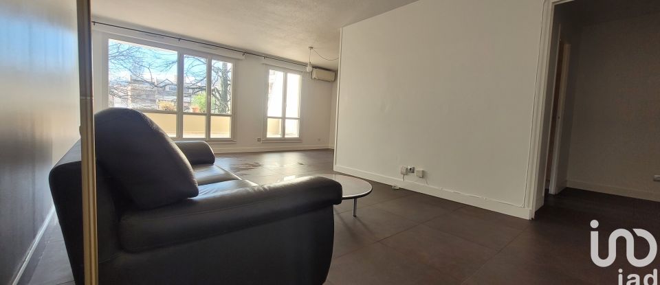 Appartement 5 pièces de 107 m² à Meylan (38240)