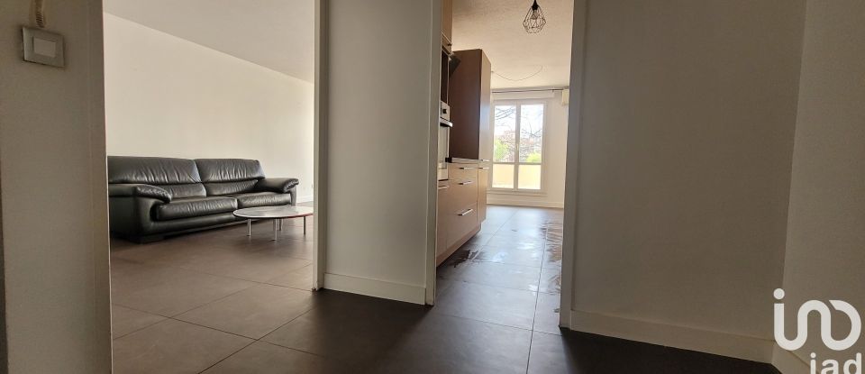 Appartement 5 pièces de 107 m² à Meylan (38240)