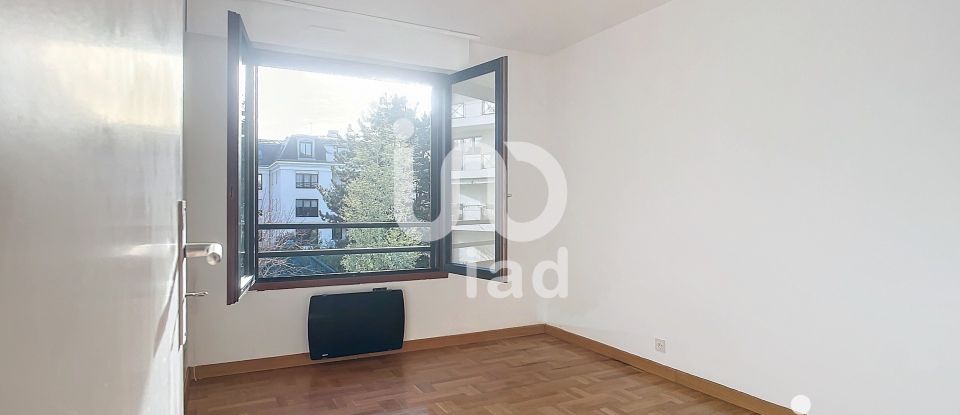 Apartment 3 rooms of 70 m² in La Garenne-Colombes (92250)