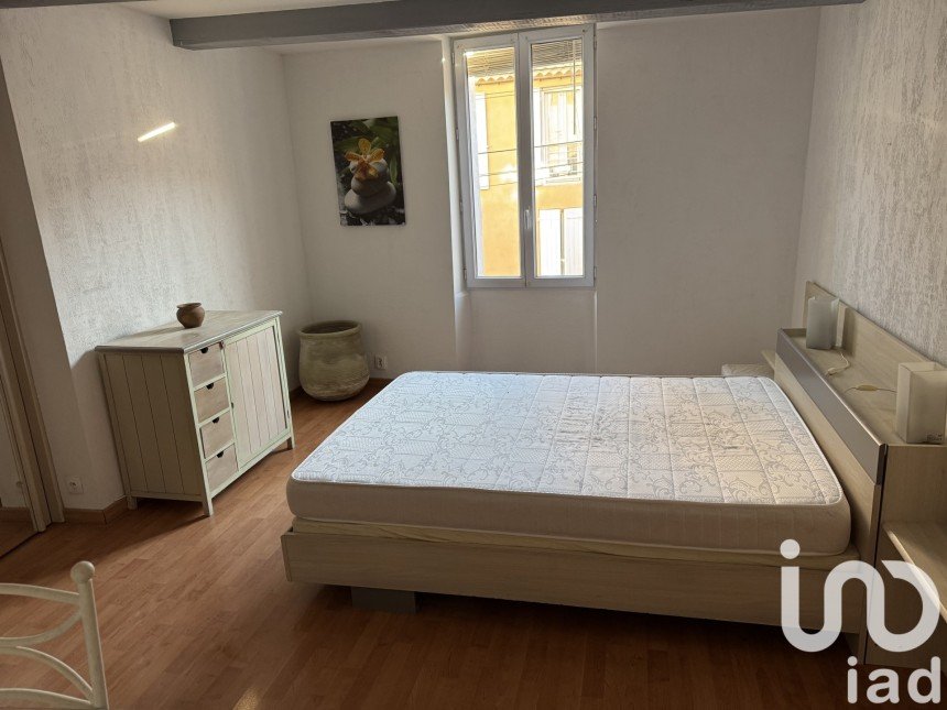 Appartement 2 pièces de 44 m² à Sainte-Tulle (04220)