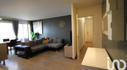 Appartement 3 pièces de 65 m² à Évry (91000)