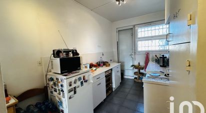 Appartement 3 pièces de 8 325 m² à Marseille (13008)