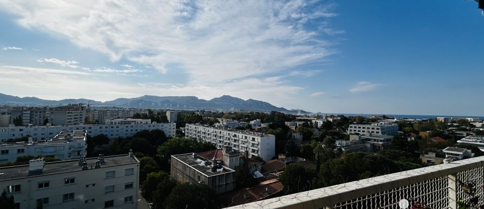 Appartement 3 pièces de 8 325 m² à Marseille (13008)