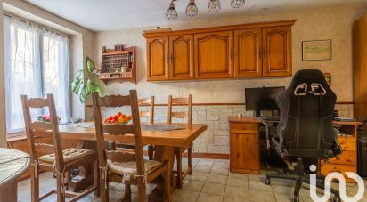 Traditional house 5 rooms of 85 m² in Grigny (91350)