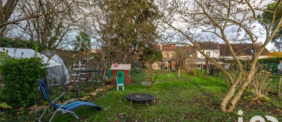 Maison traditionnelle 5 pièces de 85 m² à Grigny (91350)