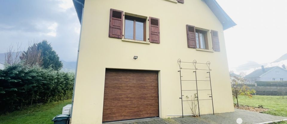 Maison 7 pièces de 183 m² à Argelès-Gazost (65400)