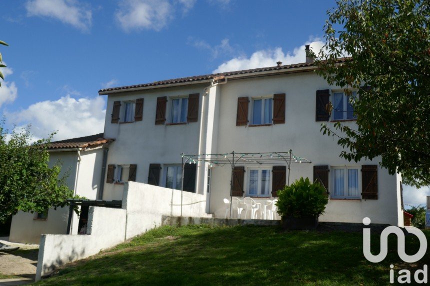 Traditional house 9 rooms of 160 m² in MONTCUQ (46800)