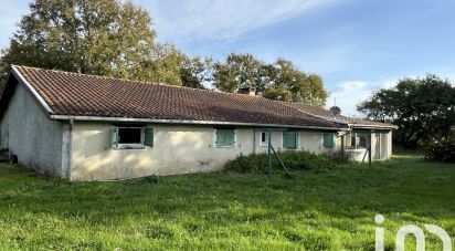 Country house 5 rooms of 110 m² in Saint-Vivien-de-Médoc (33590)