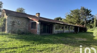 Country house 5 rooms of 110 m² in Saint-Vivien-de-Médoc (33590)