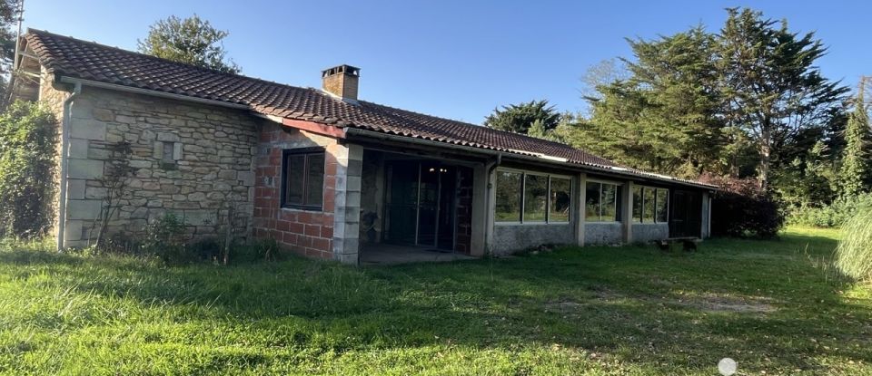 Maison de campagne 5 pièces de 110 m² à Saint-Vivien-de-Médoc (33590)