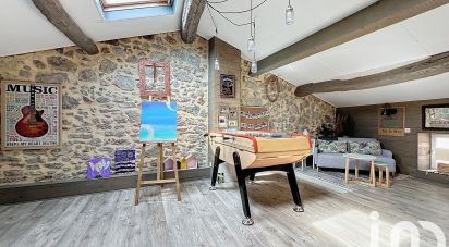 Village house 6 rooms of 210 m² in Montblanc (34290)