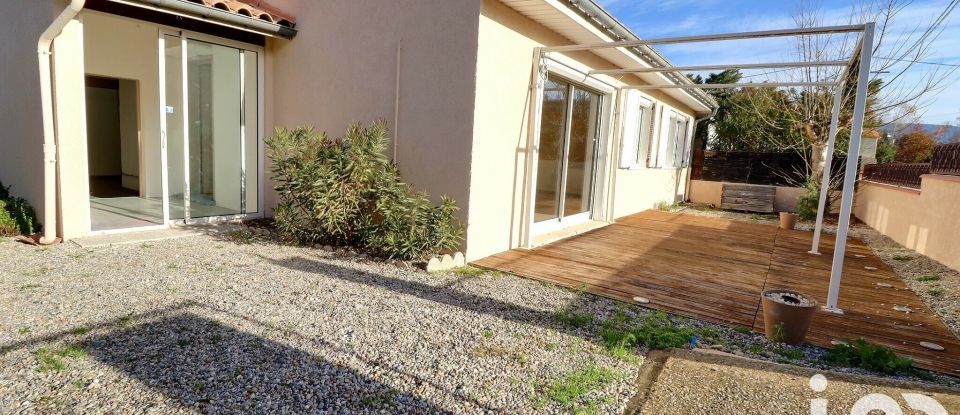 Maison 4 pièces de 85 m² à L'Isle-sur-la-Sorgue (84800)