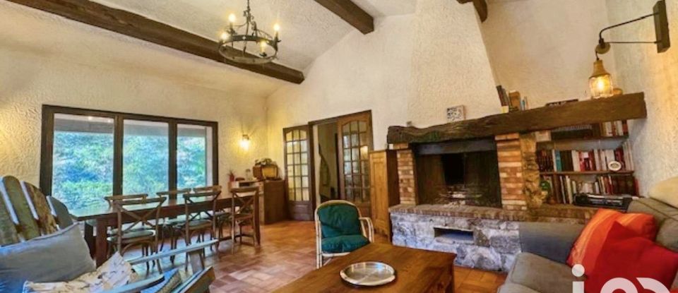 Traditional house 5 rooms of 115 m² in La Bastide (83840)