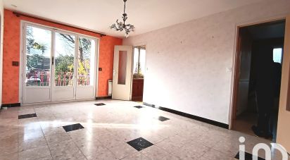 House 5 rooms of 80 m² in Persan (95340)