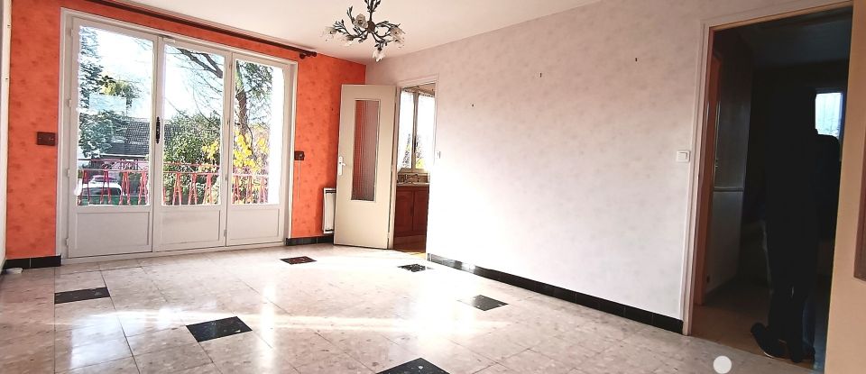 House 5 rooms of 80 m² in Persan (95340)