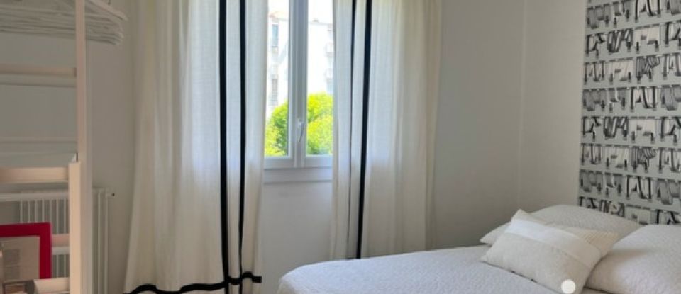 Apartment 3 rooms of 65 m² in Anglet (64600)