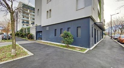 Parking/garage/box de 14 m² à Grenoble (38100)