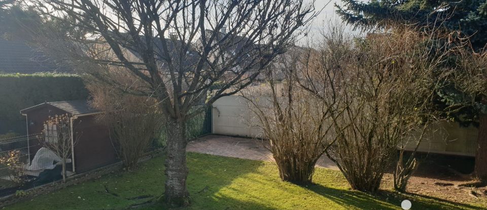 Maison traditionnelle 6 pièces de 130 m² à Roissy-en-Brie (77680)