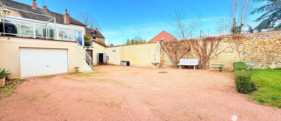 Maison de ville 10 pièces de 259 m² à Paray-le-Monial (71600)