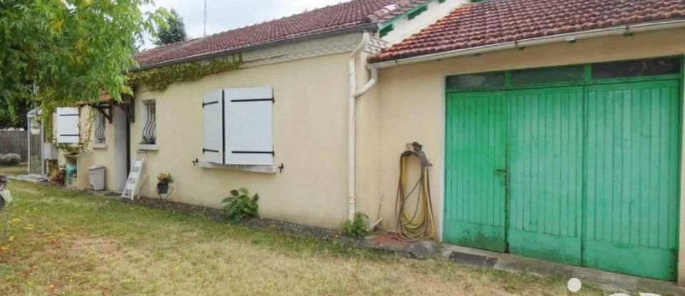 House 4 rooms of 90 m² in Bergerac (24100)