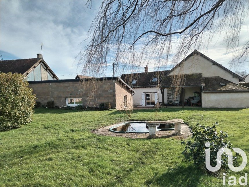 Longere 7 rooms of 187 m² in Serazereux (28170)