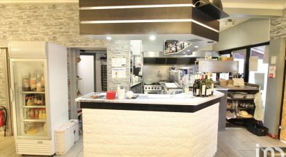 Restaurant of 50 m² in Lisieux (14100)