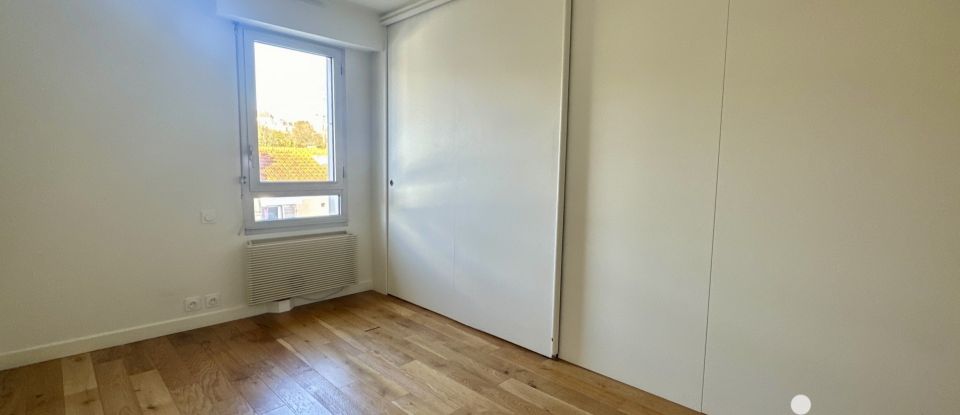 Appartement 3 pièces de 81 m² à Sèvres (92310)