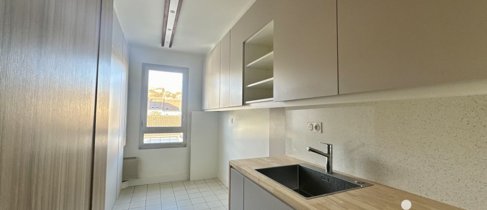 Appartement 3 pièces de 81 m² à Sèvres (92310)