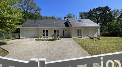 Maison traditionnelle 7 pièces de 161 m² à Saint-Hilaire-les-Andrésis (45320)