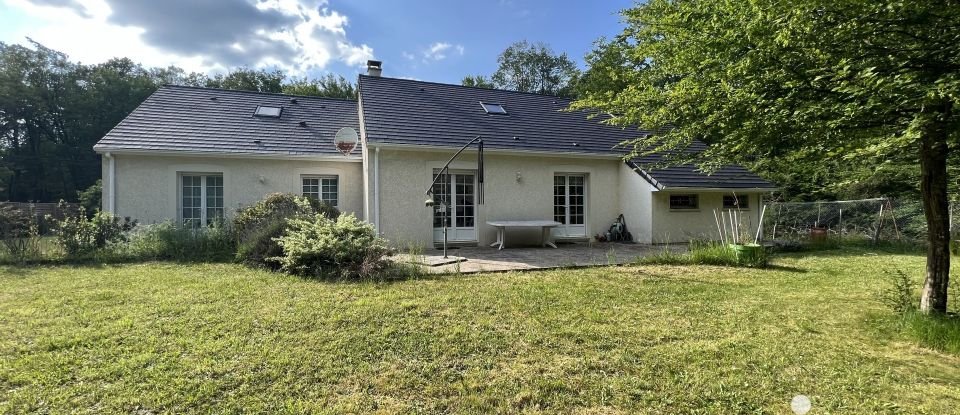 Maison traditionnelle 7 pièces de 161 m² à Saint-Hilaire-les-Andrésis (45320)