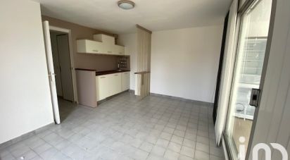 Apartment 2 rooms of 47 m² in Le Grau-du-Roi (30240)