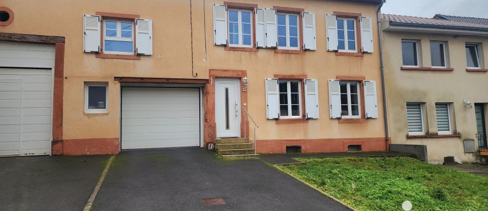 Maison 5 pièces de 147 m² à Guebenhouse (57510)