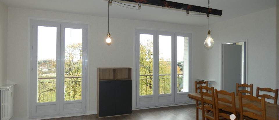 Appartement 5 pièces de 98 m² à Poitiers (86000)