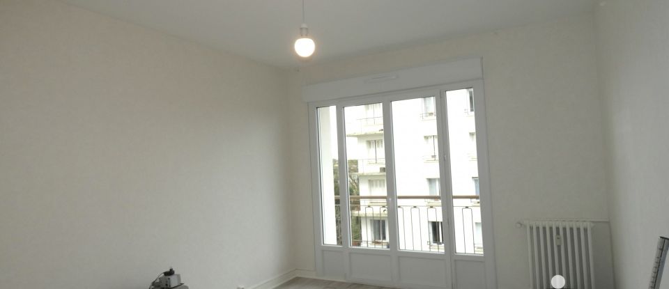 Appartement 5 pièces de 98 m² à Poitiers (86000)