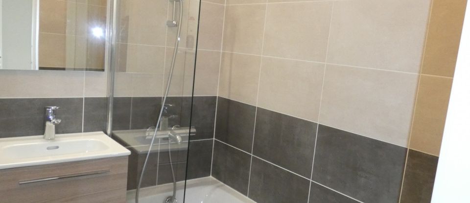 Appartement 5 pièces de 98 m² à Poitiers (86000)