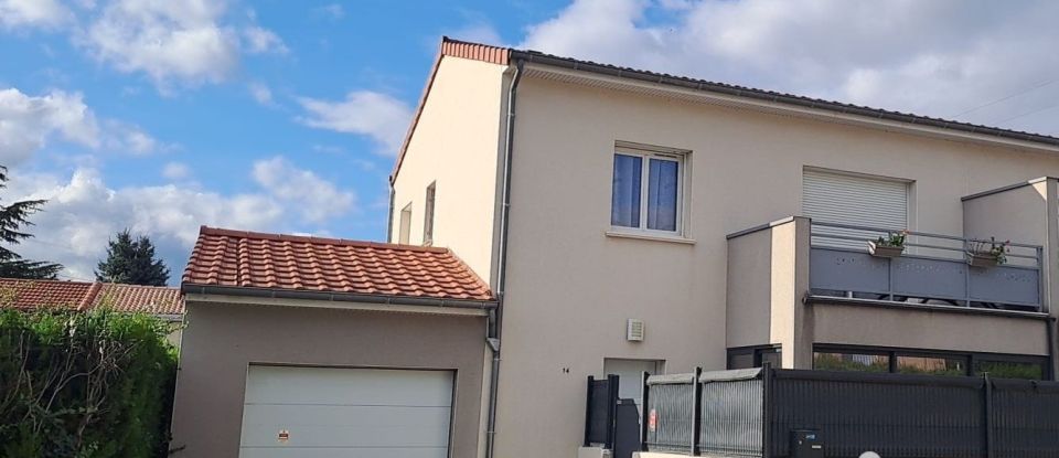 Town house 4 rooms of 111 m² in Châteauneuf-sur-Isère (26300)