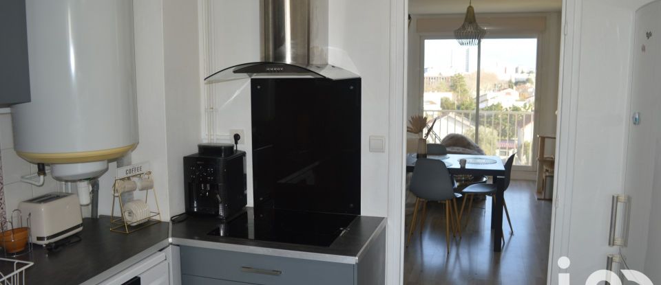 Appartement 3 pièces de 54 m² à Valence (26000)