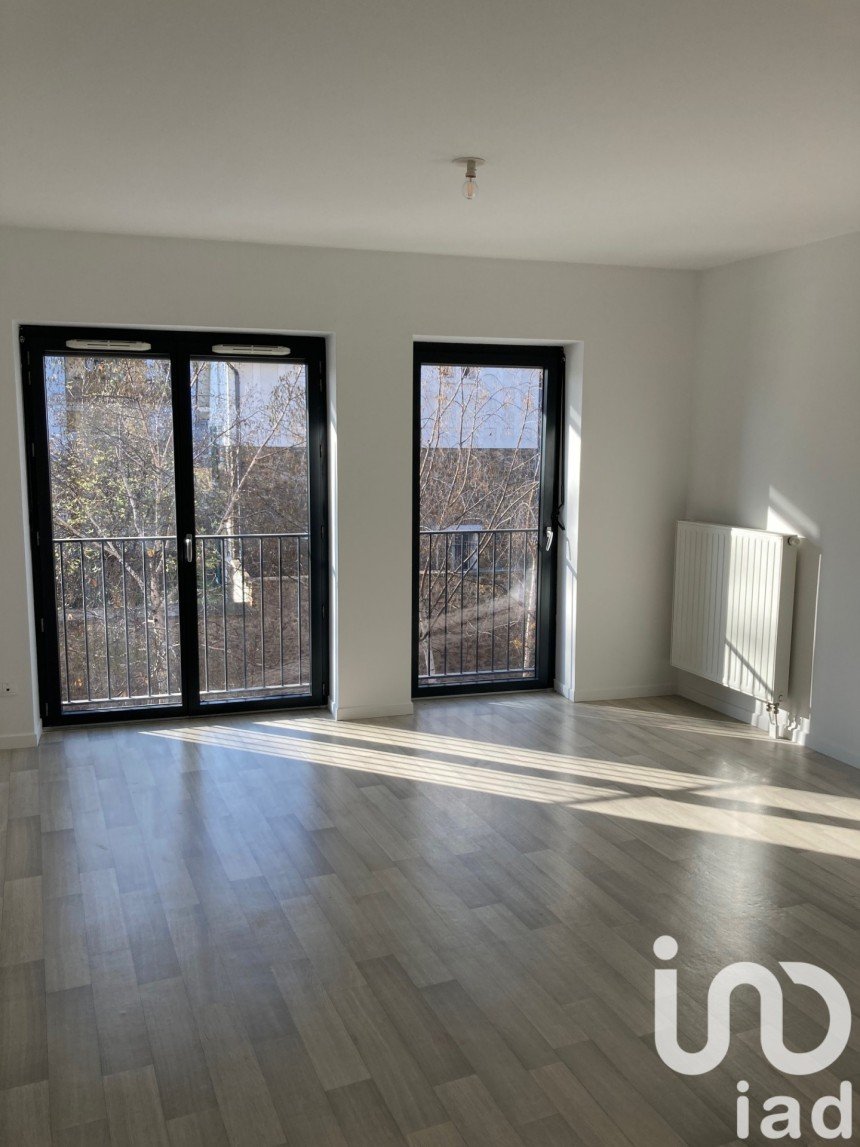 Apartment 3 rooms of 63 m² in Ivry-sur-Seine (94200)